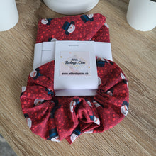 Load image into Gallery viewer, Red Snowmen Tie Up Dog Bandana Set (Small)