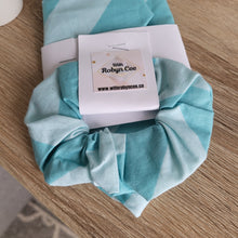 Load image into Gallery viewer, Blue Printed Tie Up Dog Bandana Set (Medium)