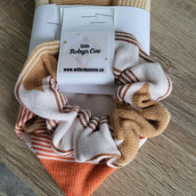 Load image into Gallery viewer, Aztek Tie Up Dog Bandana Set (Large)