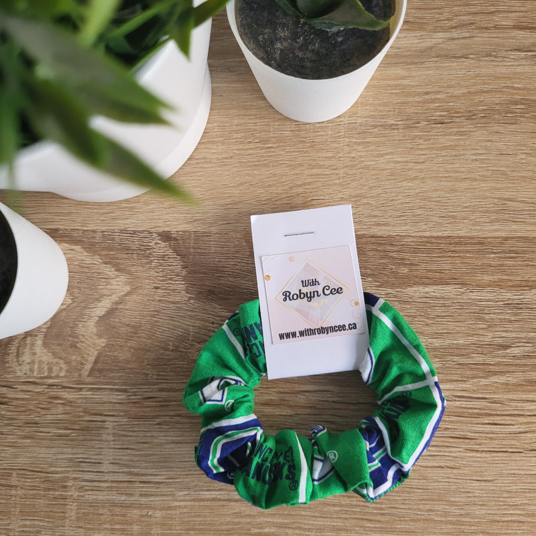 Cotton Hockey Scrunchie (Large)