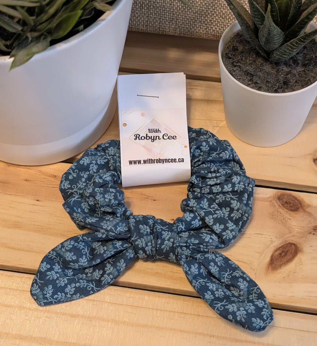 Blue Printed Tie Scrunchie (Large)