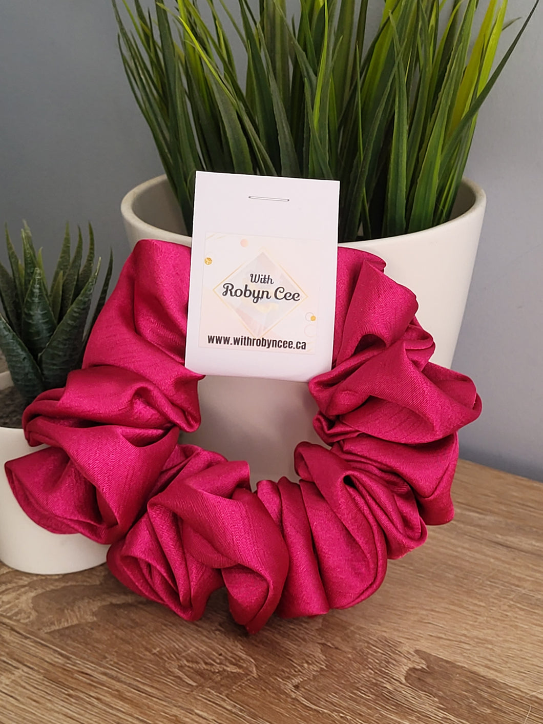 Bright Pink Scrunchie (LUXE)