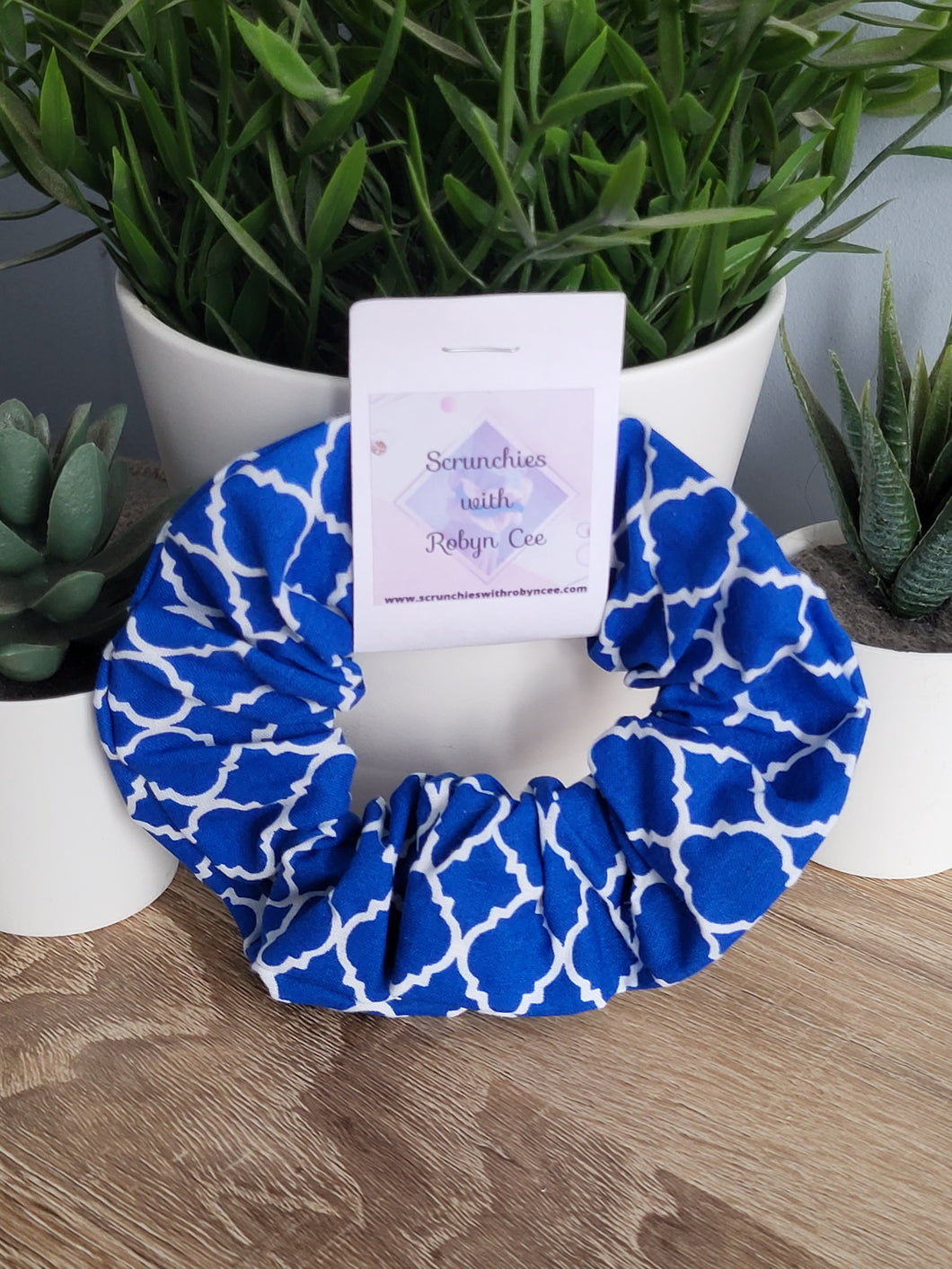 Blue & White Scrunchie (XL)